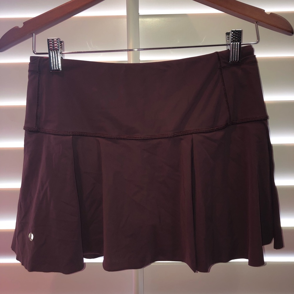 Lululemon skirt size 4